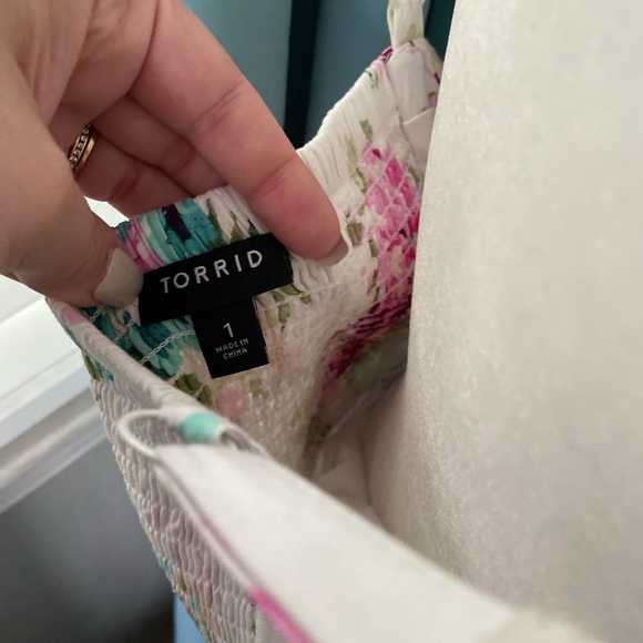 Ivory Floral Challis Hi-Low Skater Dress - Picture 7 of 7